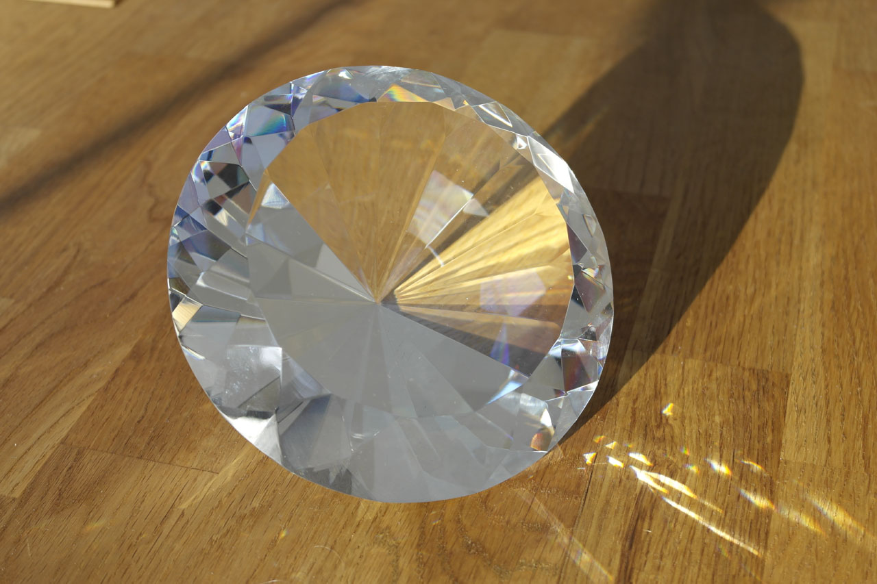 4 mm Ø Facettenschliff 5 Glasdiamanten Seeblau synthetisches Kristallglas
